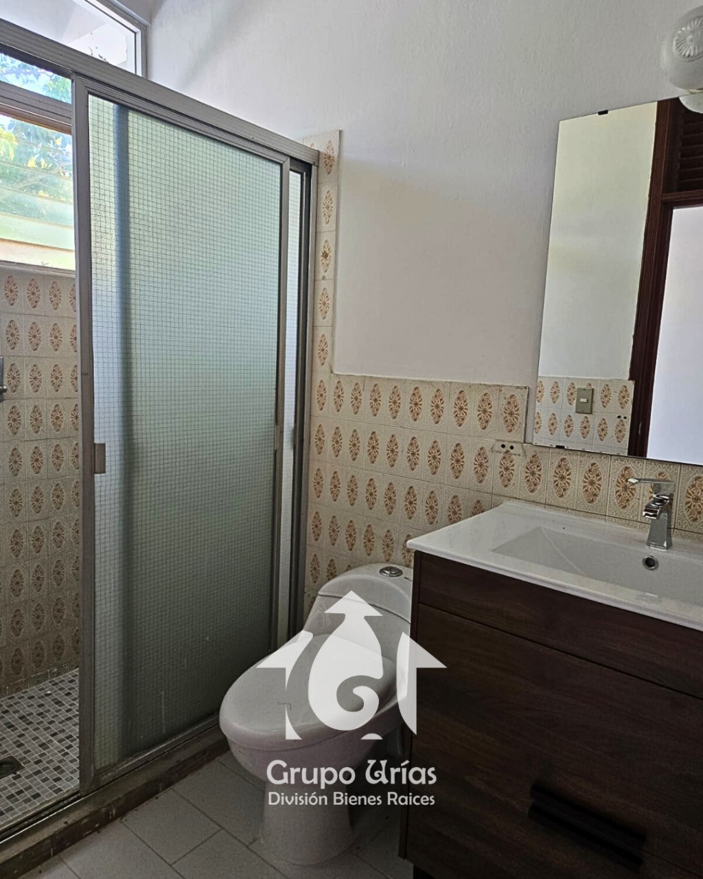 770b6b79-5063-4aee-b2a9-a66fed8f6628