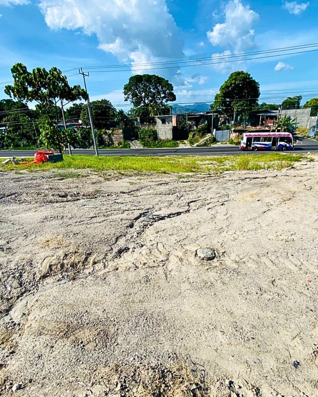 9ffccf61-50b4-47fb-9e39-4f4b9367001c