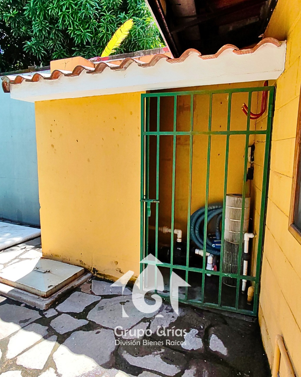 a9bc9856-1913-494a-881a-2f6982a7ac2b