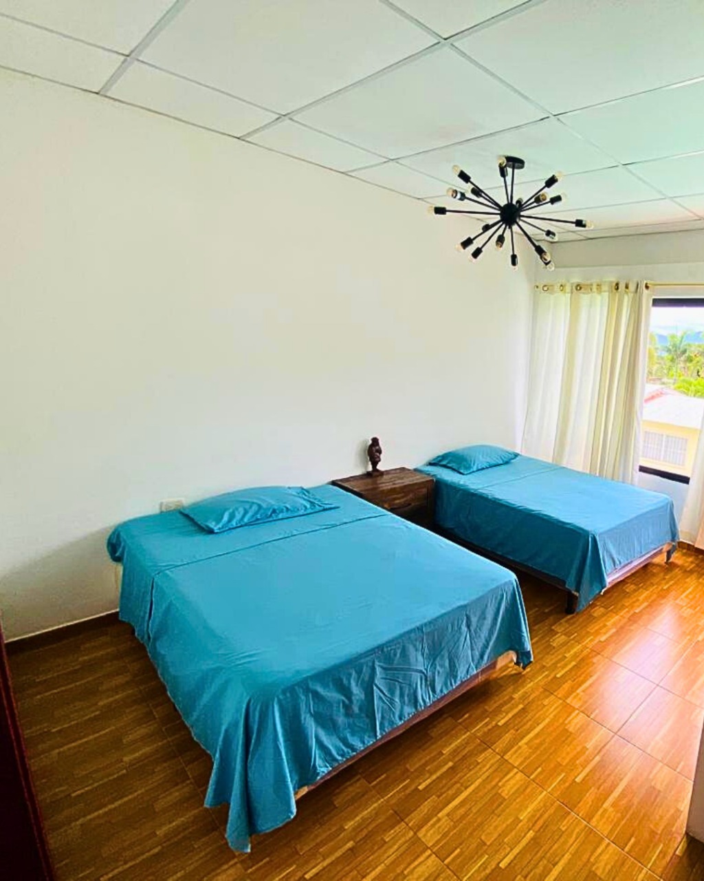 c40a9f4f-74a2-42ce-8083-7266d3446762