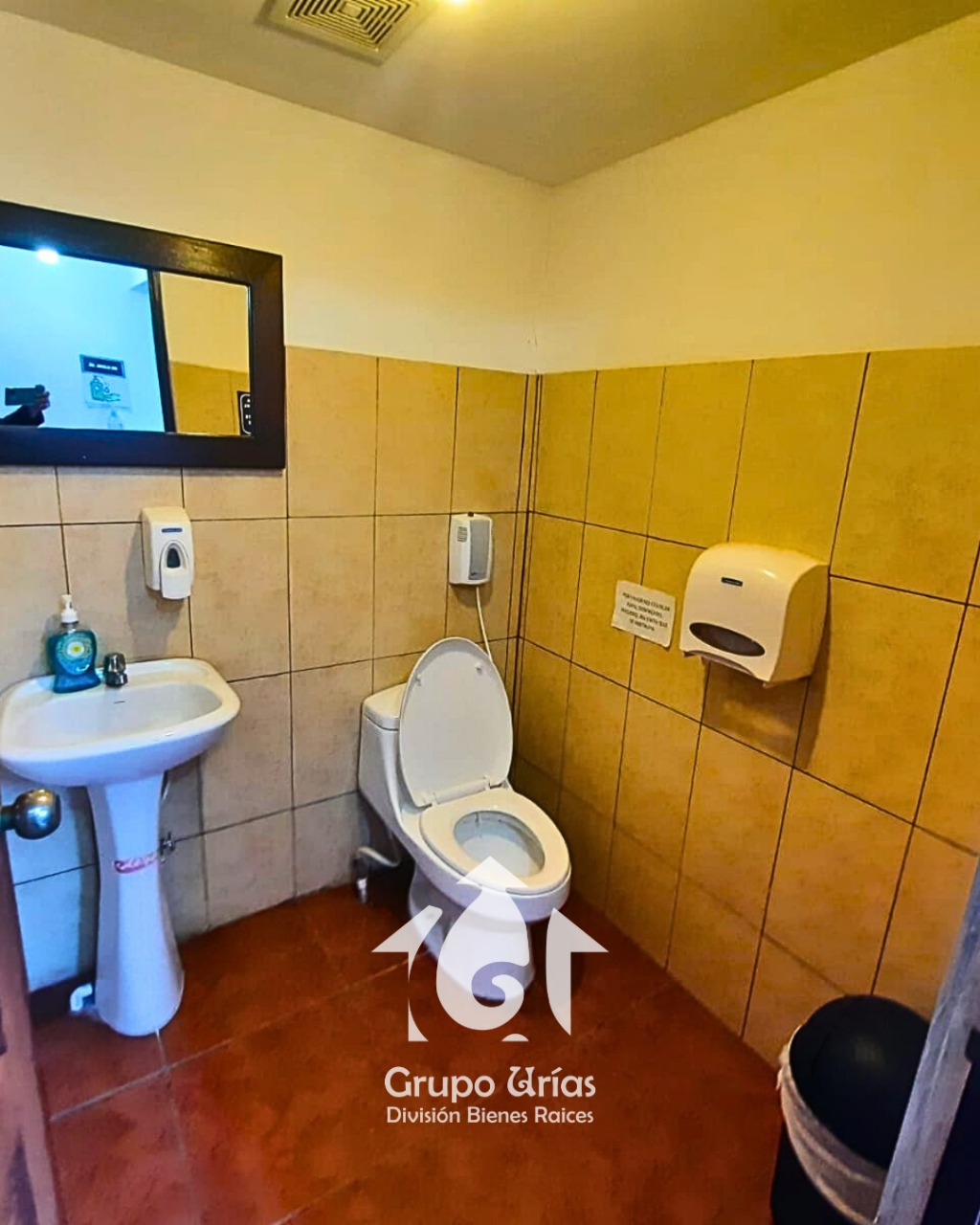 d0186c47-3fab-4b21-a4c0-855ea8322619