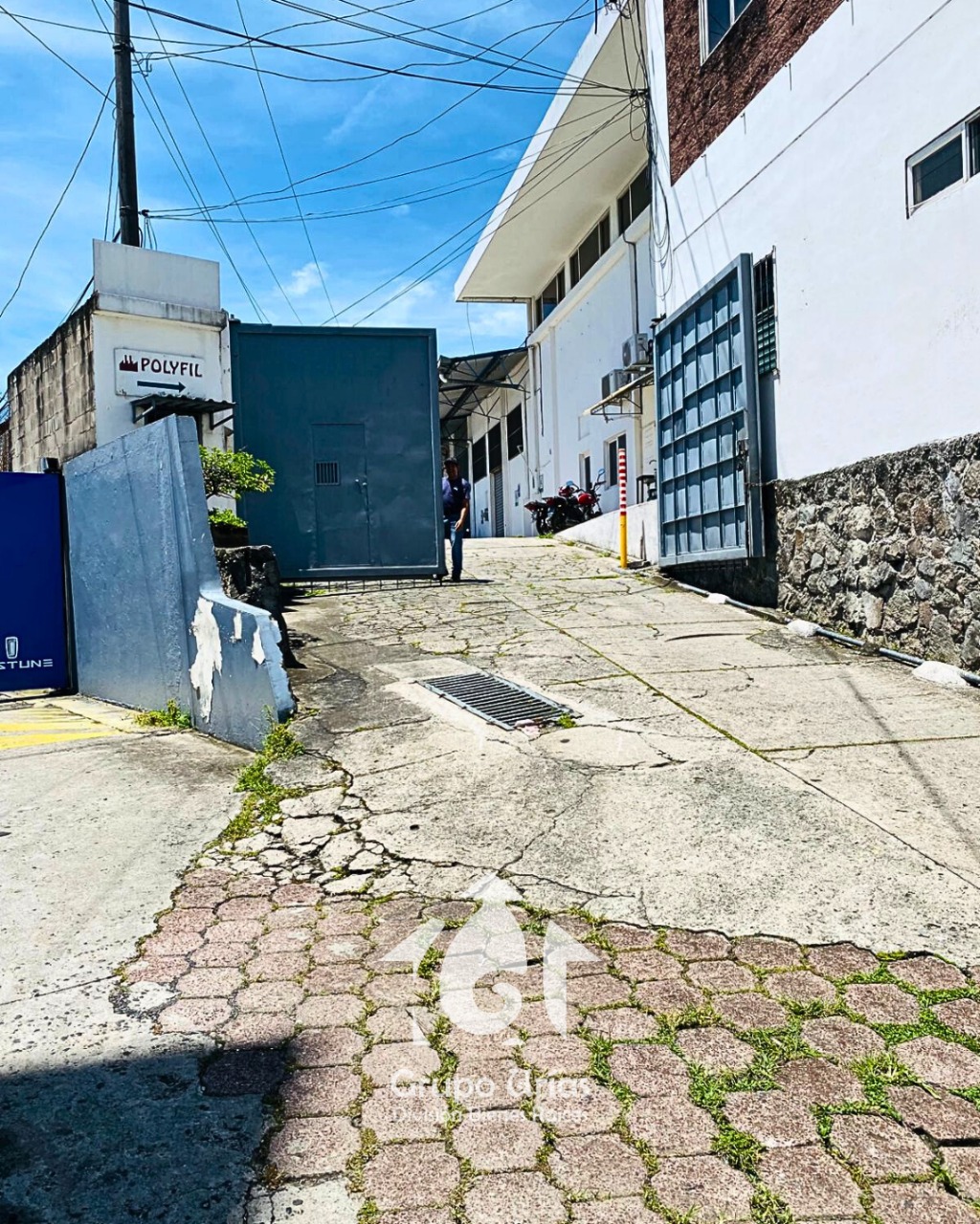 df62e495-8389-4e1f-9a79-227faf374c56